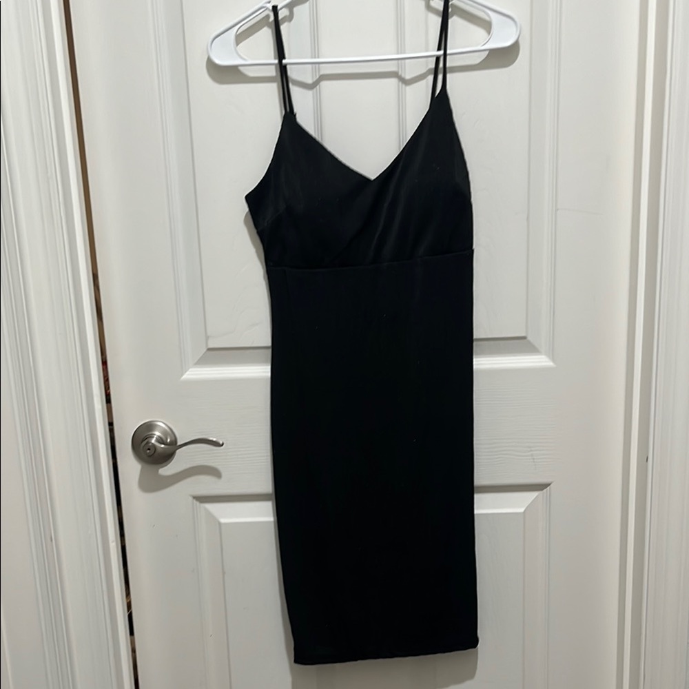 NEW Elegant Black Women's Dress